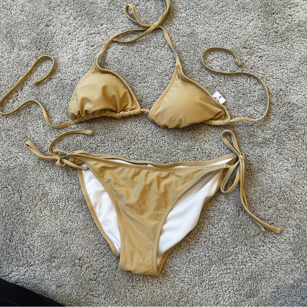 Tan bikini